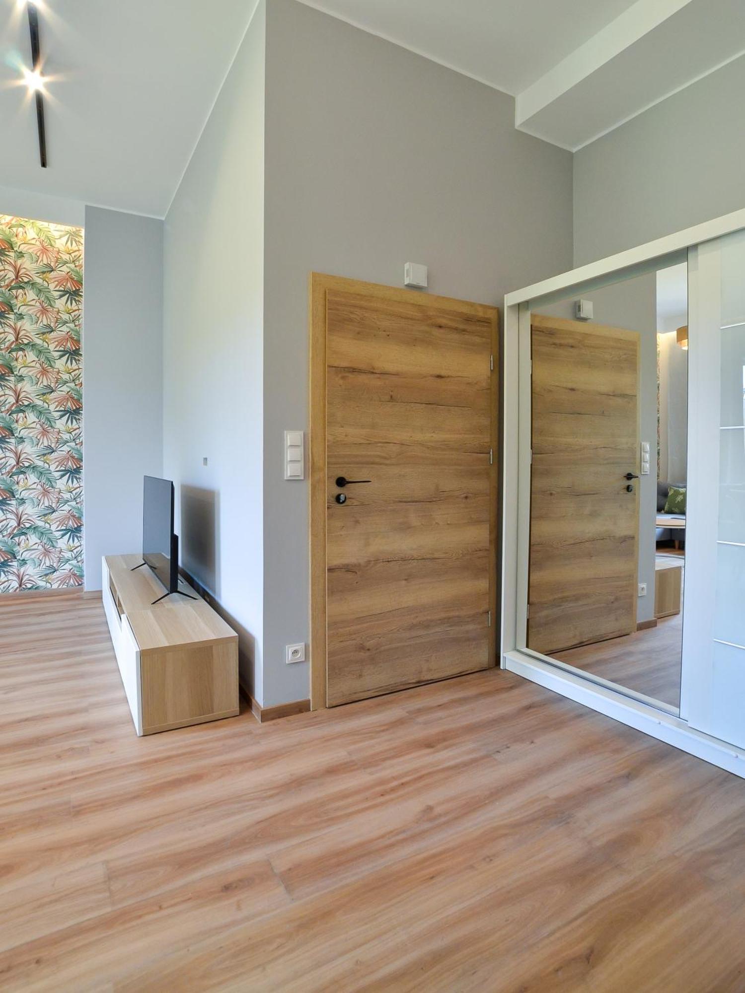 Citystay Stylowe Apartamenty Przy Swietojanskiej 格丁尼亚 外观 照片